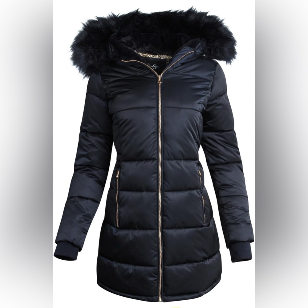 Woman’s long Puffer Jacket